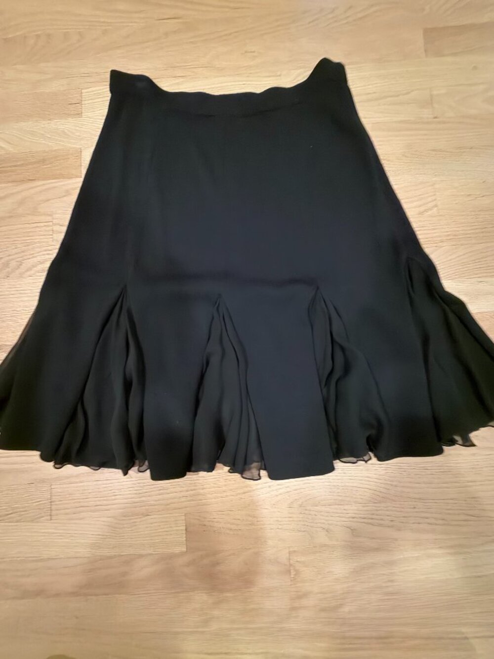 St. John Evening by Marie Gray Black Skirt Size 14